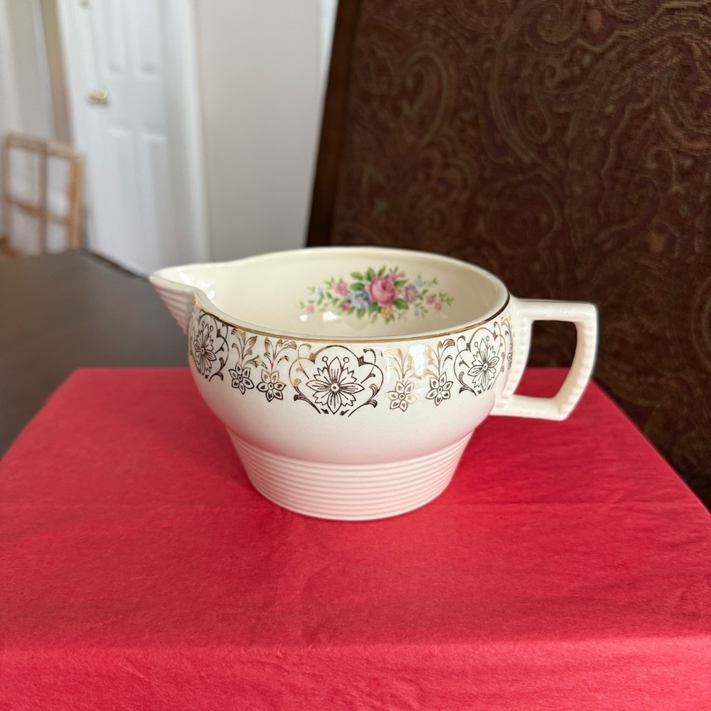 Vintage American Limoges Triumph Rosalie Gravy Boat *READ*